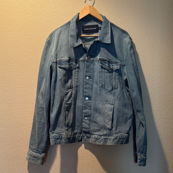 Calvin Klein Men's Denim Jacket in Light Blue - Picture 1 of 5